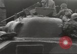 Immagine di Soldati statunitensi Birresborn Germania, 1945, secondo 25 filmato di repertorio 65675062313