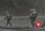 Immagine di Soldati statunitensi Birresborn Germania, 1945, secondo 9 filmato di repertorio 65675062314