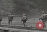 Immagine di Soldati statunitensi Birresborn Germania, 1945, secondo 12 filmato di repertorio 65675062314