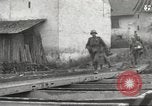 Immagine di Soldati statunitensi Birresborn Germania, 1945, secondo 42 filmato di repertorio 65675062314