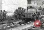 Immagine di Soldati statunitensi Birresborn Germania, 1945, secondo 9 filmato di repertorio 65675062315