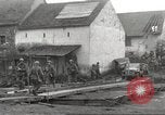 Immagine di Soldati statunitensi Birresborn Germania, 1945, secondo 40 filmato di repertorio 65675062315