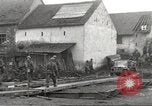 Immagine di Soldati statunitensi Birresborn Germania, 1945, secondo 42 filmato di repertorio 65675062315