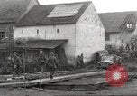 Immagine di Soldati statunitensi Birresborn Germania, 1945, secondo 43 filmato di repertorio 65675062315