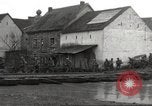 Immagine di Soldati statunitensi Birresborn Germania, 1945, secondo 49 filmato di repertorio 65675062315
