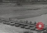 Standbild USA Soldaten Birresborn Deutschland, 1945, aus Sekunde 8 historischem Filmmaterial Videoclip 65675062316