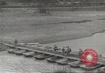 Standbild USA Soldaten Birresborn Deutschland, 1945, aus Sekunde 14 historischem Filmmaterial Videoclip 65675062316