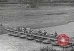 Standbild USA Soldaten Birresborn Deutschland, 1945, aus Sekunde 19 historischem Filmmaterial Videoclip 65675062316