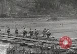 Standbild USA Soldaten Birresborn Deutschland, 1945, aus Sekunde 33 historischem Filmmaterial Videoclip 65675062316