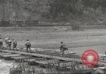 Standbild USA Soldaten Birresborn Deutschland, 1945, aus Sekunde 39 historischem Filmmaterial Videoclip 65675062316