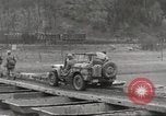 Standbild USA Soldaten Birresborn Deutschland, 1945, aus Sekunde 44 historischem Filmmaterial Videoclip 65675062316