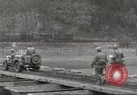 Standbild USA Soldaten Birresborn Deutschland, 1945, aus Sekunde 48 historischem Filmmaterial Videoclip 65675062316