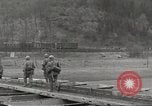 Standbild USA Soldaten Birresborn Deutschland, 1945, aus Sekunde 53 historischem Filmmaterial Videoclip 65675062316