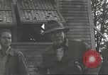 Immagine di Gli americani liberato dalla prigione giapponese arriva all'ospedale Guimba Nueva Ecija Filippine, 1945, secondo 22 filmato di repertorio 65675062321