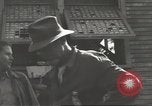 Immagine di Gli americani liberato dalla prigione giapponese arriva all'ospedale Guimba Nueva Ecija Filippine, 1945, secondo 23 filmato di repertorio 65675062321