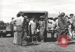 Immagine di Gli americani liberato dalla prigione giapponese arriva all'ospedale Guimba Nueva Ecija Filippine, 1945, secondo 30 filmato di repertorio 65675062321