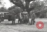 Immagine di Gli americani liberato dalla prigione giapponese arriva all'ospedale Guimba Nueva Ecija Filippine, 1945, secondo 40 filmato di repertorio 65675062321