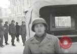 Standbild USA Soldaten Thionville Frankreich, 1945, aus Sekunde 7 historischem Filmmaterial Videoclip 65675062326