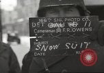 Standbild USA Soldaten Thionville Frankreich, 1945, aus Sekunde 8 historischem Filmmaterial Videoclip 65675062326
