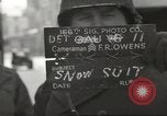 Standbild USA Soldaten Thionville Frankreich, 1945, aus Sekunde 11 historischem Filmmaterial Videoclip 65675062326