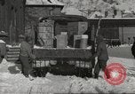 Standbild USA Soldaten Thionville Frankreich, 1945, aus Sekunde 21 historischem Filmmaterial Videoclip 65675062326