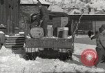Standbild USA Soldaten Thionville Frankreich, 1945, aus Sekunde 38 historischem Filmmaterial Videoclip 65675062326