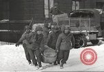 Standbild USA Soldaten Thionville Frankreich, 1945, aus Sekunde 44 historischem Filmmaterial Videoclip 65675062326