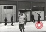 Standbild USA Soldaten Thionville Frankreich, 1945, aus Sekunde 59 historischem Filmmaterial Videoclip 65675062326