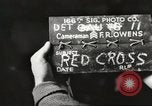 Immagine di Il francese operatori della Croce Rossa Thionville Francia, 1945, secondo 7 filmato di repertorio 65675062327
