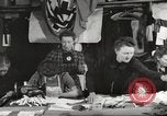 Immagine di Il francese operatori della Croce Rossa Thionville Francia, 1945, secondo 12 filmato di repertorio 65675062327