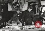 Immagine di Il francese operatori della Croce Rossa Thionville Francia, 1945, secondo 20 filmato di repertorio 65675062327