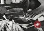 Immagine di Il francese operatori della Croce Rossa Thionville Francia, 1945, secondo 36 filmato di repertorio 65675062327