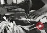 Immagine di Il francese operatori della Croce Rossa Thionville Francia, 1945, secondo 38 filmato di repertorio 65675062327