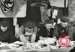 Immagine di Il francese operatori della Croce Rossa Thionville Francia, 1945, secondo 60 filmato di repertorio 65675062327