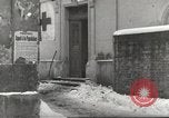 Standbild USA Offiziere Thionville Frankreich, 1945, aus Sekunde 4 historischem Filmmaterial Videoclip 65675062328