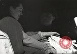 Standbild USA Offiziere Thionville Frankreich, 1945, aus Sekunde 43 historischem Filmmaterial Videoclip 65675062328
