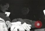 Standbild USA Offiziere Thionville Frankreich, 1945, aus Sekunde 44 historischem Filmmaterial Videoclip 65675062328