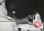 Standbild USA Offiziere Thionville Frankreich, 1945, aus Sekunde 53 historischem Filmmaterial Videoclip 65675062328