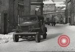 Standbild USA Offiziere Thionville Frankreich, 1945, aus Sekunde 59 historischem Filmmaterial Videoclip 65675062328