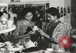 Image les femmes philippines Philippines, 1940, de la seconde 23 séquences d'archives historiques vidéo 65675062337