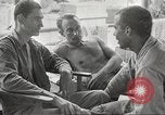 Standbild amerikanischen Kriegsgefangenen Philippinen, 1945, aus Sekunde 31 historischem Filmmaterial Videoclip 65675062342