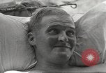 Standbild amerikanischen Kriegsgefangenen Philippinen, 1945, aus Sekunde 17 historischem Filmmaterial Videoclip 65675062343