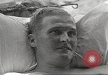 Standbild amerikanischen Kriegsgefangenen Philippinen, 1945, aus Sekunde 24 historischem Filmmaterial Videoclip 65675062343