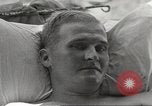 Standbild amerikanischen Kriegsgefangenen Philippinen, 1945, aus Sekunde 27 historischem Filmmaterial Videoclip 65675062343