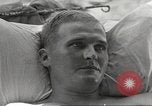 Standbild amerikanischen Kriegsgefangenen Philippinen, 1945, aus Sekunde 33 historischem Filmmaterial Videoclip 65675062343