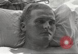Standbild amerikanischen Kriegsgefangenen Philippinen, 1945, aus Sekunde 39 historischem Filmmaterial Videoclip 65675062343