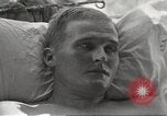 Standbild amerikanischen Kriegsgefangenen Philippinen, 1945, aus Sekunde 42 historischem Filmmaterial Videoclip 65675062343