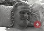 Standbild amerikanischen Kriegsgefangenen Philippinen, 1945, aus Sekunde 53 historischem Filmmaterial Videoclip 65675062343