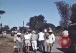 Immagine di Civili filippini Manila Filippine, 1945, secondo 17 filmato di repertorio 65675062349