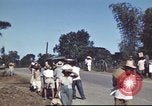 Immagine di Civili filippini Manila Filippine, 1945, secondo 20 filmato di repertorio 65675062349